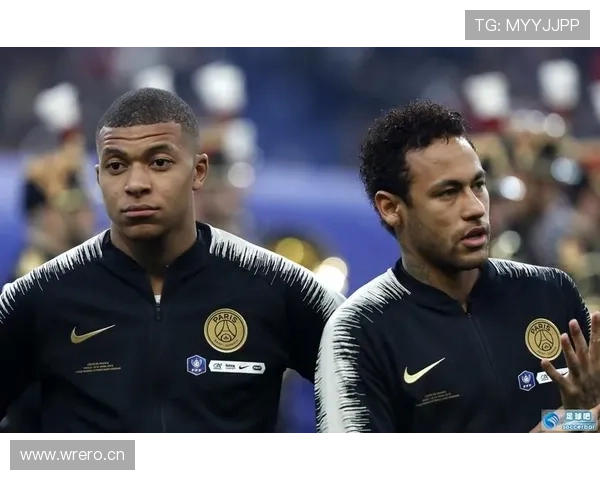 开云虚拟足球与现实足球的差异:一场虚拟世界的竞技盛宴 开云虚拟足球与现实足球的差异:一场虚拟世界的竞技盛宴